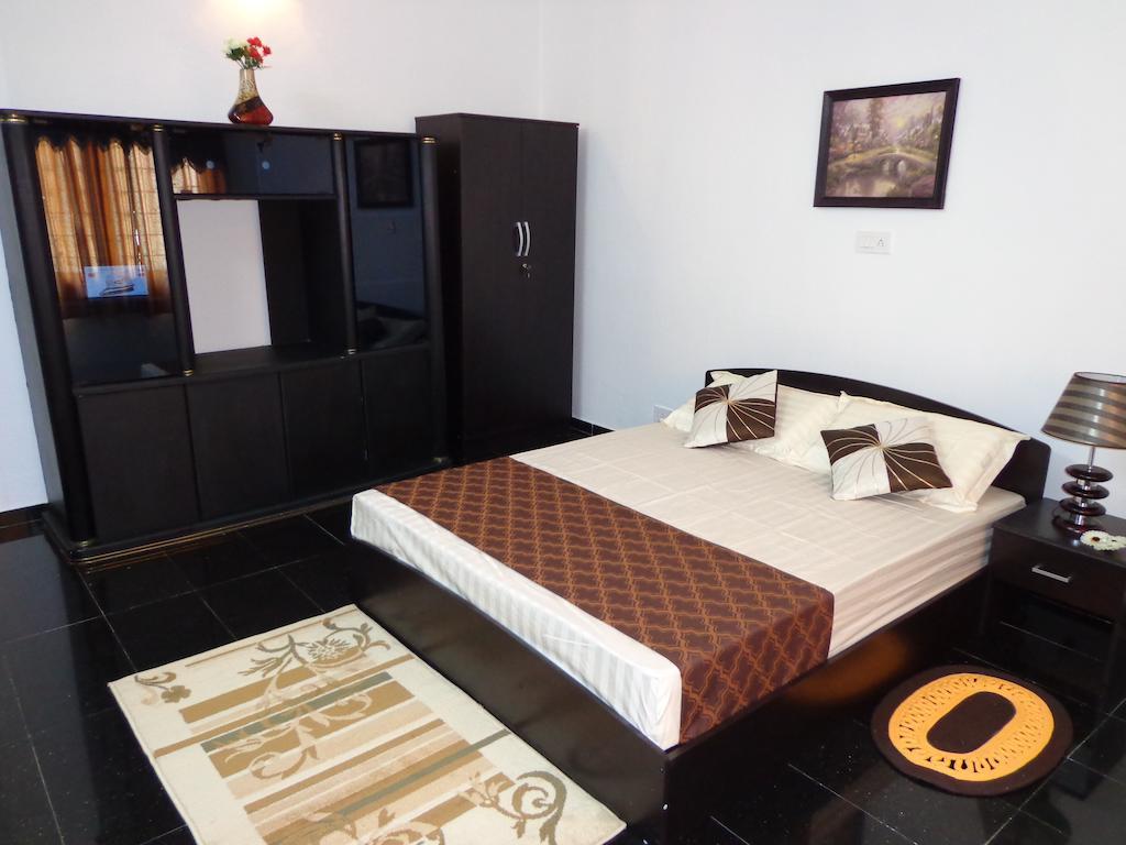 Remisha Service Apartments Chennai Exterior foto
