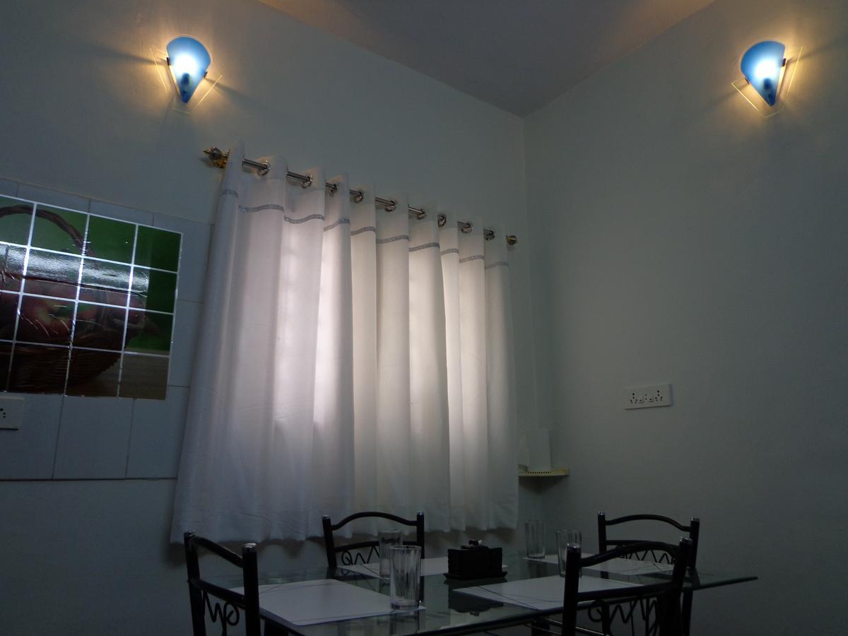 Remisha Service Apartments Chennai Cameră foto